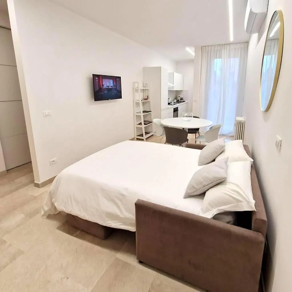 Angelini Suites Apartment Bologna Italy