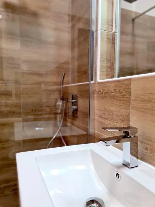 Angelini Suites Apartment Bologna Italy