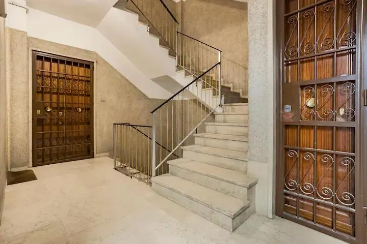 Angelini Suites Apartment Bologna Italy